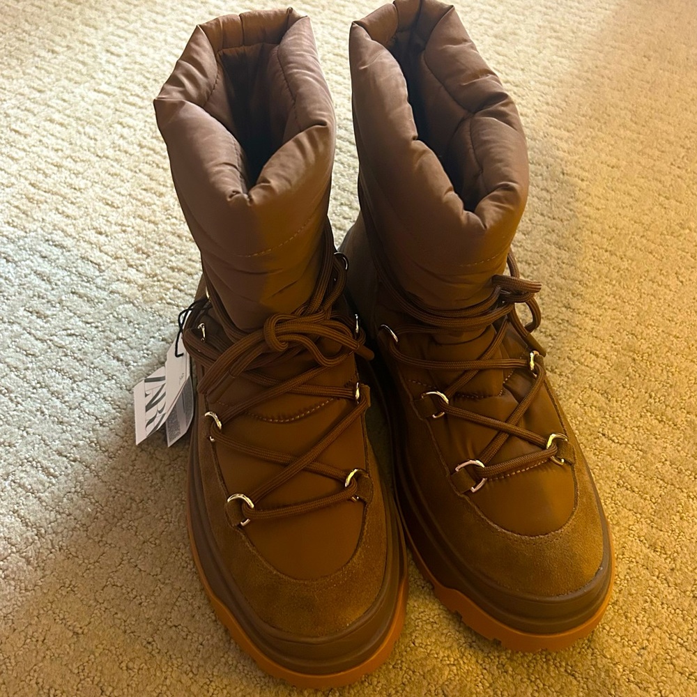 BRAND NEW WITH TAGS! ZARA Women’s Winter Heavy Boots US 8